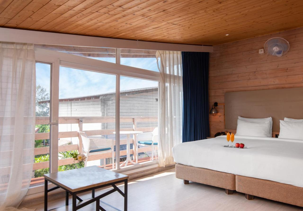 ลิฟวิ่ง รูม บีช รีสอร์ต Hotel มอร์จิม ภายนอก รูปภาพ