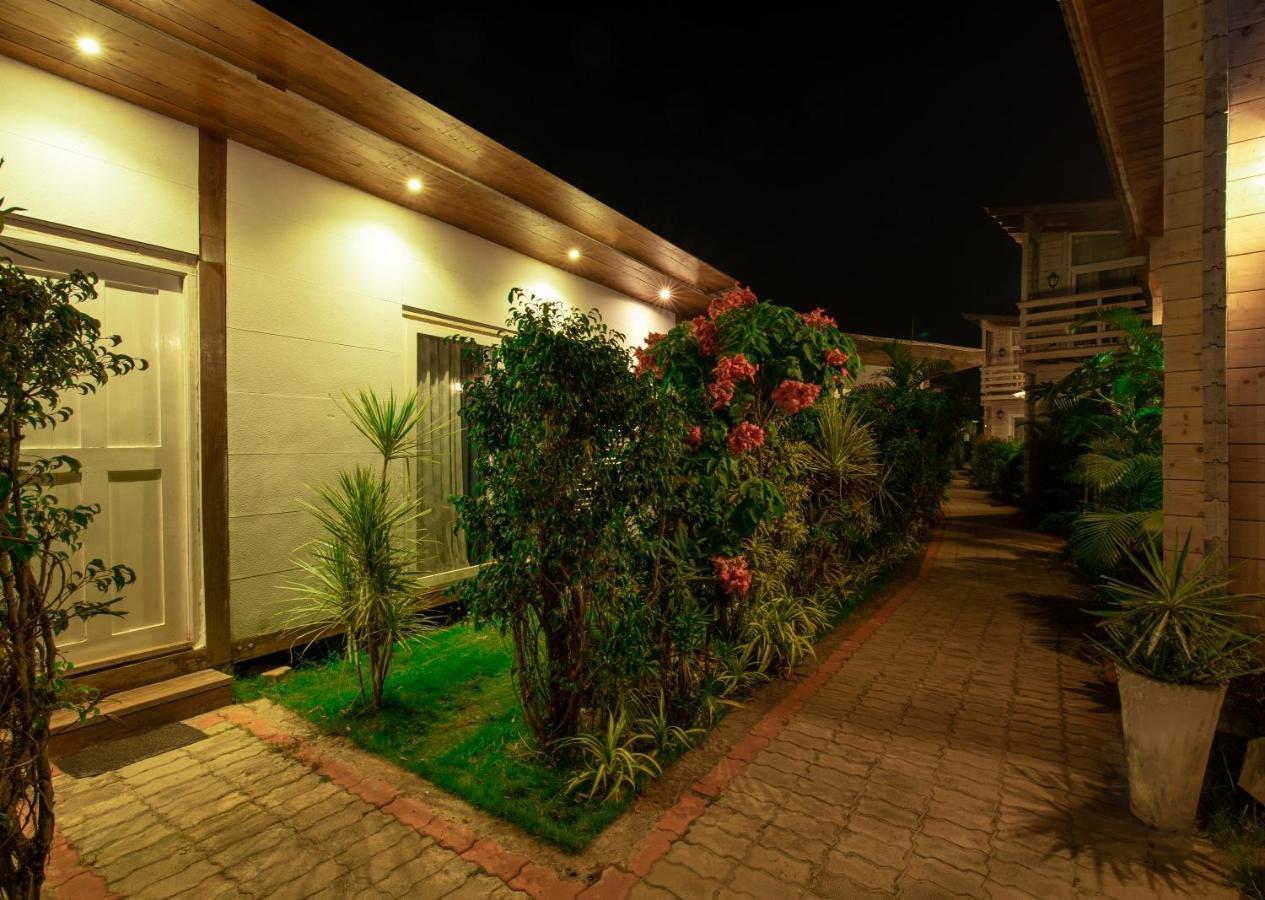 ลิฟวิ่ง รูม บีช รีสอร์ต Hotel มอร์จิม ภายนอก รูปภาพ